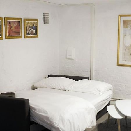 Central, Cozy & Beautiful Designed 2-Rooms Apt. Near River Berlin Eksteriør bilde